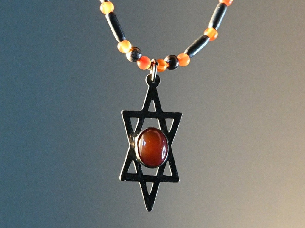 A Star of David Necklace of Antique Sterling Silver and Agate