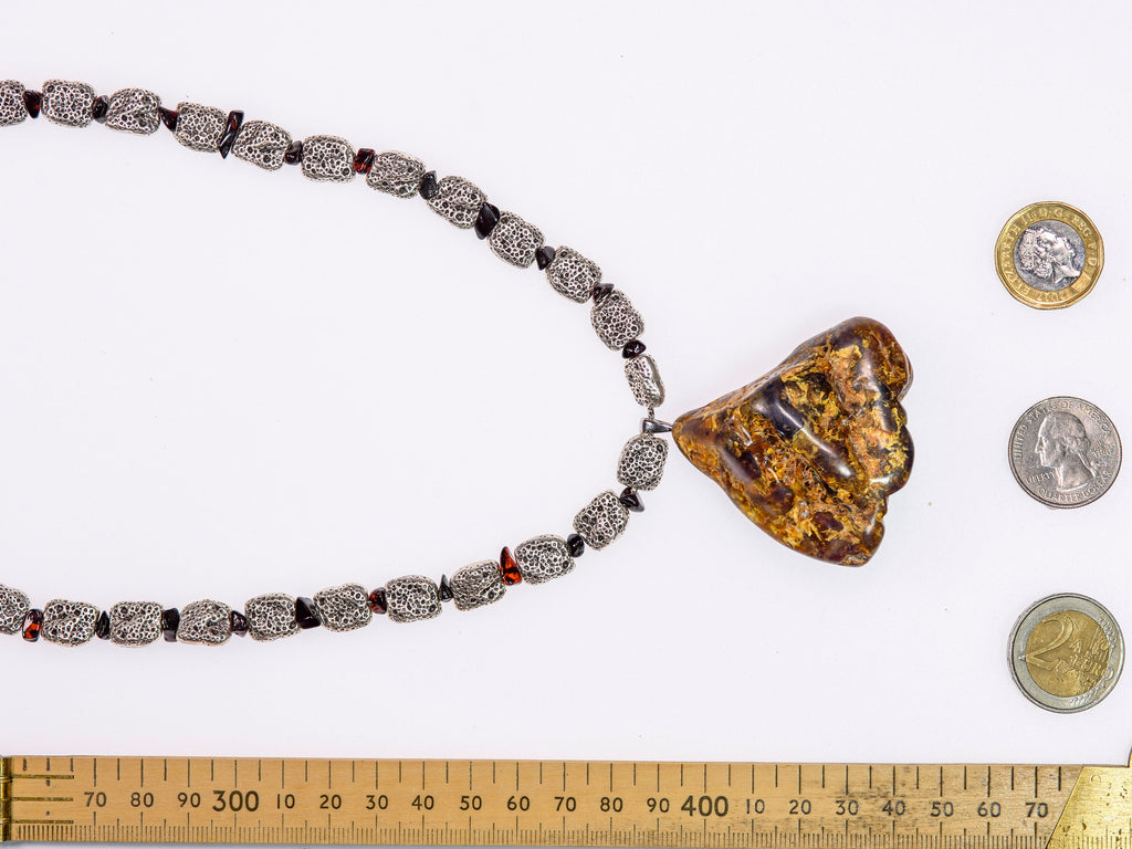 A Silver Necklace with a Large Dominican Blue Amber Pendant (X06)