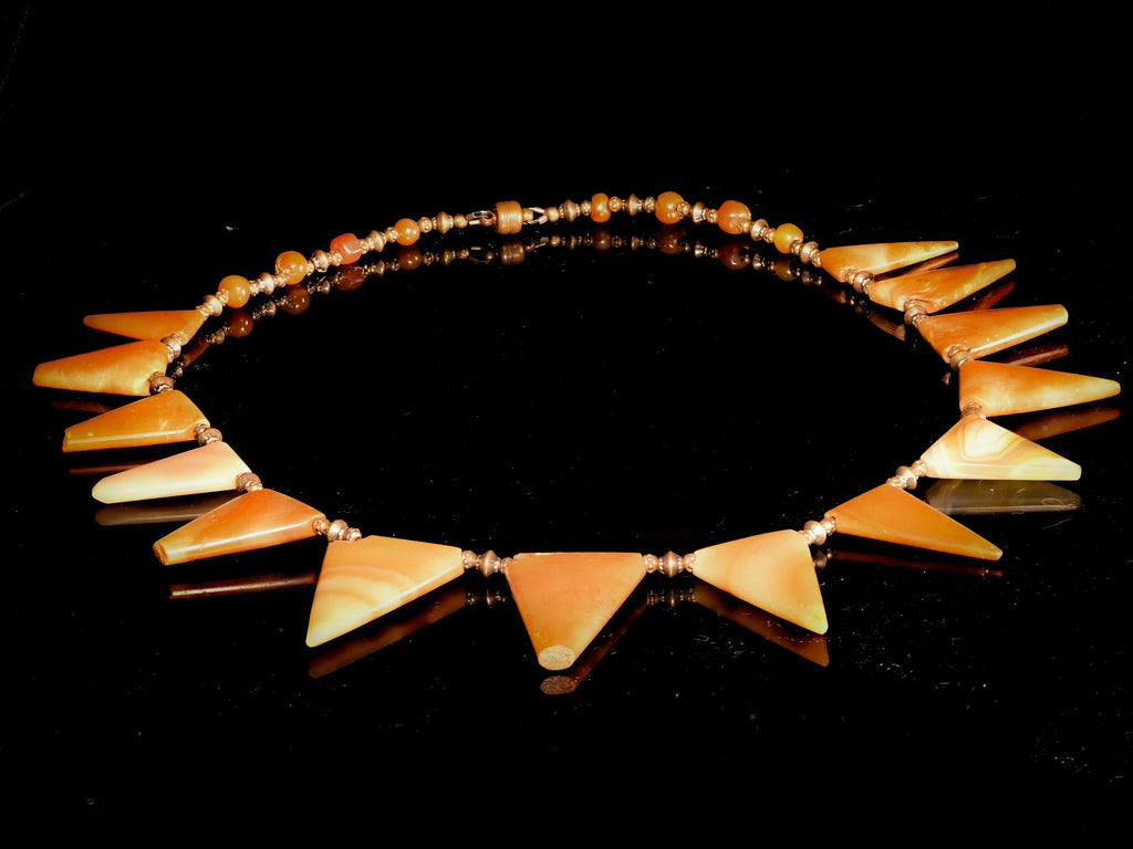 A Choker of Rare Ancient Triangular Red Agate Beads from West Africa  21_SLM1